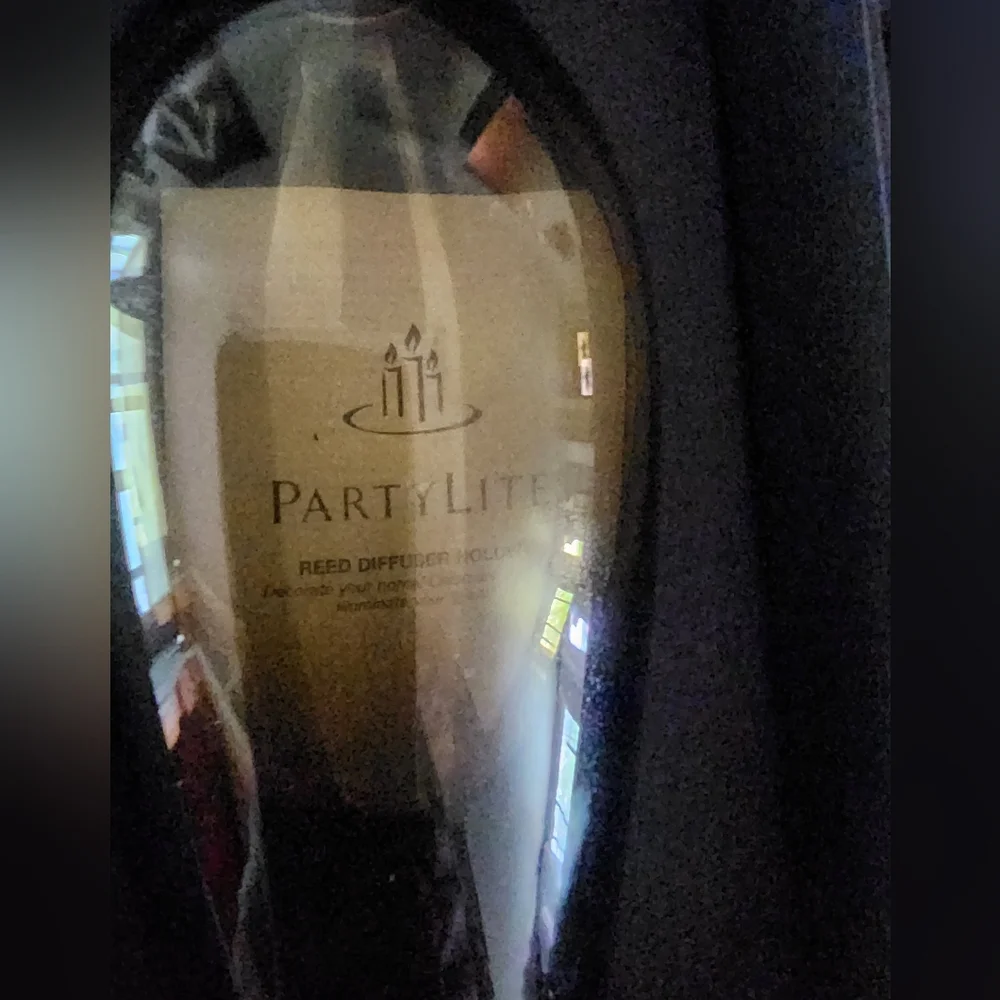 PartyLite Reed Diffuser Holder